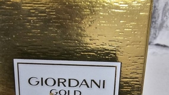 Tczew - Perfum damski Giordani Gold Essenza