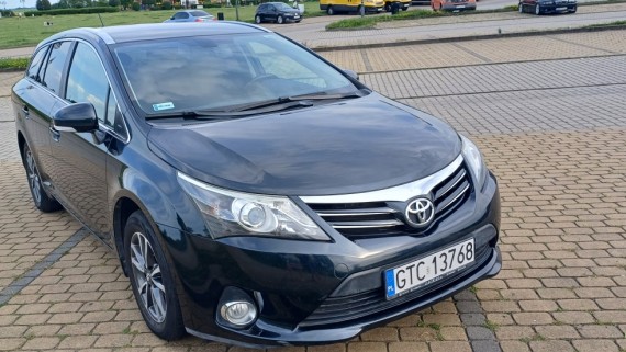 Tczew - TOYOTA AVENSIS