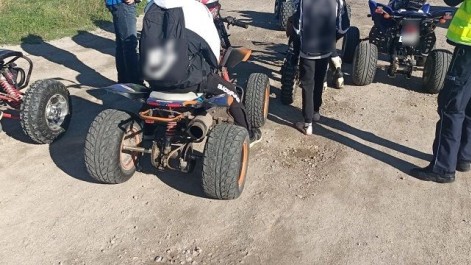 Tczew - Grupa nastolatków na quadach i motocyklach zatrzymana. Sprawą zajmie się sąd rodzinny