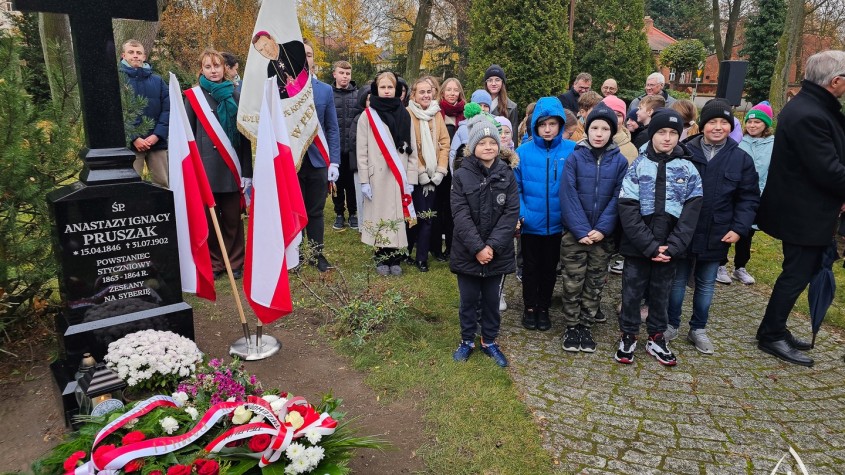 Tczew - Oddali hołd Powstańcowi Styczniowemu Anastazemu Pruszakowi