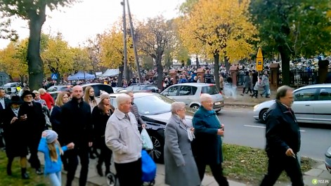 Tczew - Samochód zostaw w domu - specjalne autobusy na cmentarze