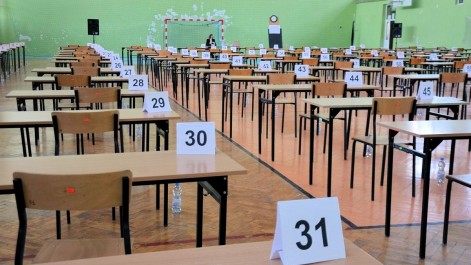 Tczew - 466 uczniów rozpoczęło egzaminy ósmoklasisty