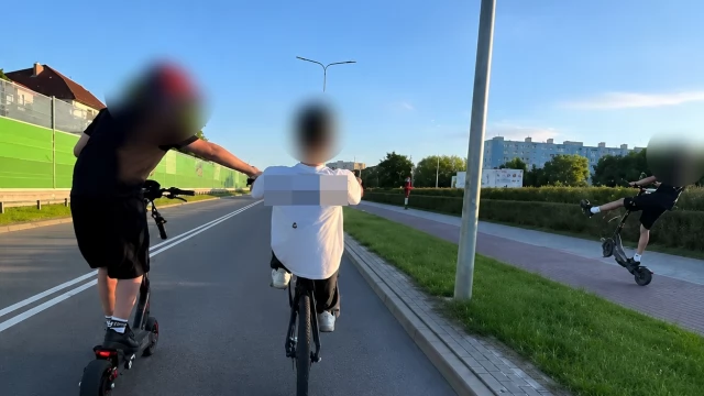 Tczew - Nielegalne zloty i wybryki użytkowników hulajnóg elektrycznych i rowerów stwarzające zagrożenie