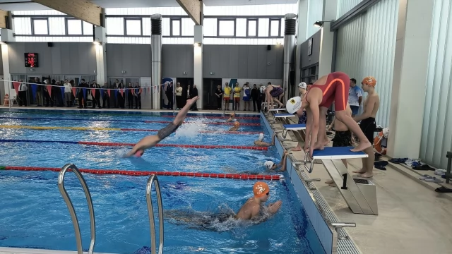 Tczew - Basen przy "12" otwarty