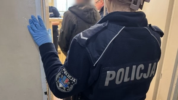 Tczew - Duża akcja policji. 72 funkcjonariuszy w pogoni za poszukiwanymi