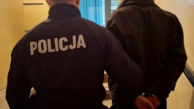 Tczew - Codzienna służba, realne efekty. 23-latek zatrzymany z narkotykami w Pelplinie