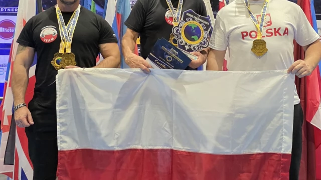 Tczew - 5 medali Tczewian na Mistrzostwach Świata w Trójboju Siłowym!