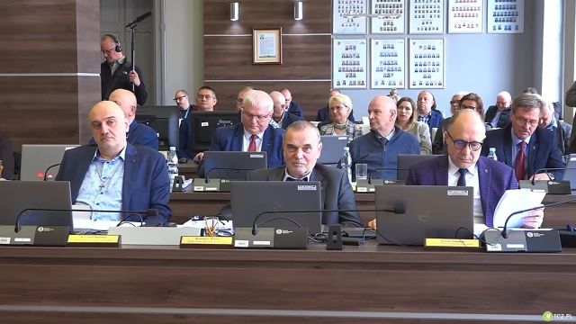 Tczew - Teraz już wszystko w rękach wojewody i Rady Ministrów. Radni podjęli ostateczną uchwałę ws. zmian granic miasta