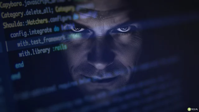 Tczew - Oszustwa plagą cyberprzestępczości. Ponad 1,3 tys. podejrzanych z zarzutami w 2025 roku