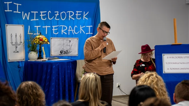 Tczew - III Wieczorek Literacki w Tczewie. Poezja, proza i muzyka w Fabryce Sztuk